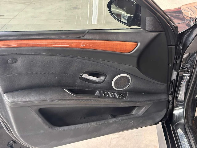Bmw m5 5.0 v10 e60 500pk 2008 5-serie yountimer - afbeelding 22 van  41
