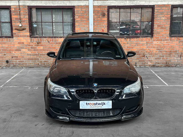Bmw m5 5.0 v10 e60 500pk 2008 5-serie yountimer - afbeelding 38 van  41
