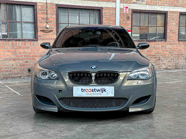 Bmw m5 5.0 v10 e60 507pk 2006 5-serie - afbeelding 31 van  35