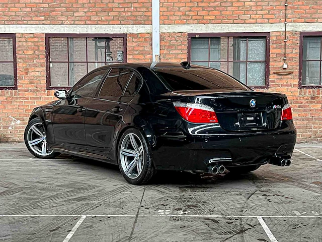 Bmw m5 5.0 v10 e60 507pk 2008 5-serie youngtimer - afbeelding 8 van  53