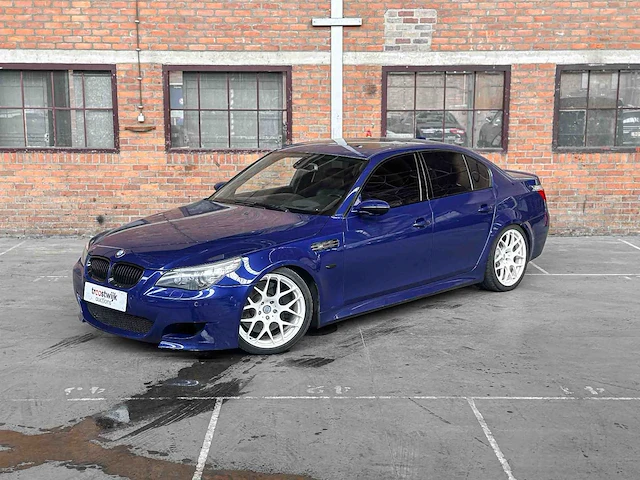 Bmw m5 5.0 v10 e60 507pk 2008 5-serie youngtimer - afbeelding 34 van  40