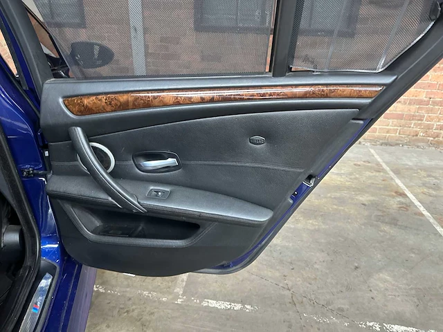 Bmw m5 5.0 v10 e60 507pk 2008 5-serie youngtimer - afbeelding 22 van  40