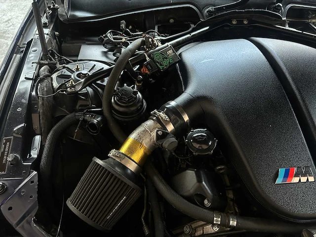 Bmw m5 5.0 v10 e60 507pk 2008 5-serie youngtimer - afbeelding 32 van  40