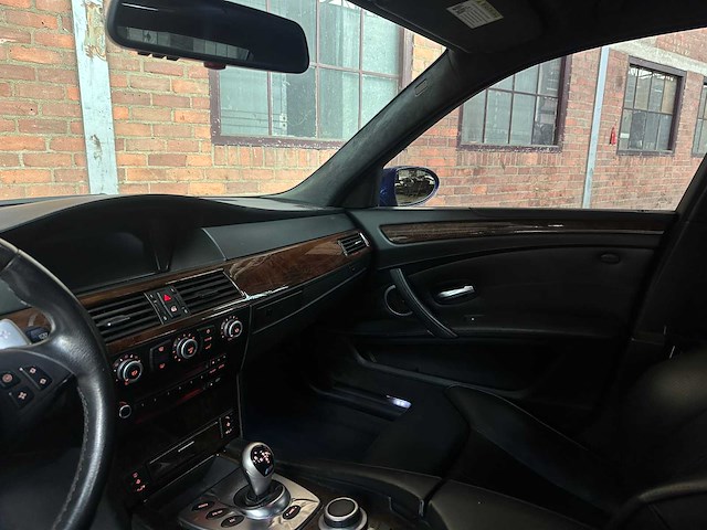 Bmw m5 5.0 v10 e60 507pk 2008 5-serie youngtimer - afbeelding 5 van  40