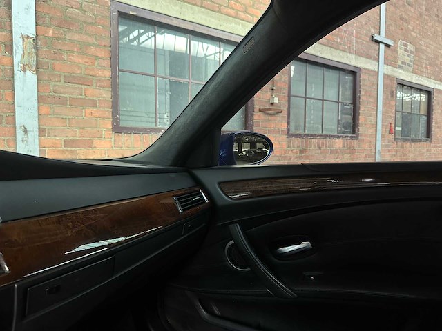 Bmw m5 5.0 v10 e60 507pk 2008 5-serie youngtimer - afbeelding 16 van  40