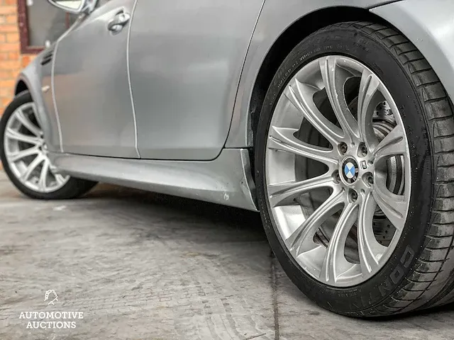 Bmw m5 e60 5.0 v10 507pk 2006 -youngtimer- - afbeelding 21 van  60