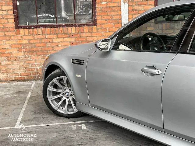 Bmw m5 e60 5.0 v10 507pk 2006 -youngtimer- - afbeelding 22 van  60