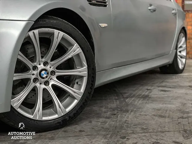 Bmw m5 e60 5.0 v10 507pk 2006 -youngtimer- - afbeelding 4 van  60