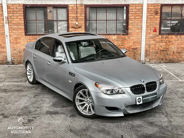 Bmw m5 e60 5.0 v10 507pk 2006 -youngtimer- - afbeelding 9 van  60