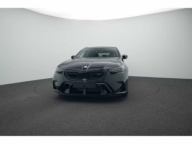 Bmw m5 touring 4.4 v8 hybride 728pk automaat 2025 nieuwe auto - afbeelding 12 van  69