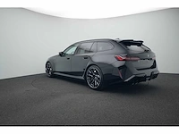 Bmw m5 touring 4.4 v8 hybride 728pk automaat 2025 nieuwe auto - afbeelding 34 van  69