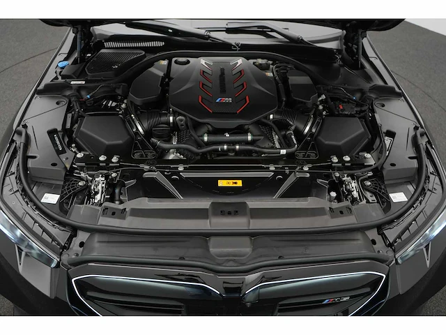 Bmw m5 touring 4.4 v8 hybride 728pk automaat 2025 nieuwe auto - afbeelding 52 van  69