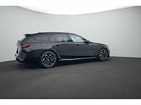 Bmw m5 touring 4.4 v8 hybride 728pk automaat 2025 nieuwe auto - afbeelding 56 van  69