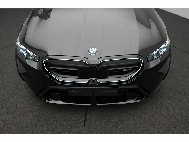 Bmw m5 touring 4.4 v8 hybride 728pk automaat 2025 nieuwe auto - afbeelding 69 van  69