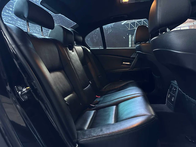 Bmw m5 v10 500pk 2006 - afbeelding 31 van  45