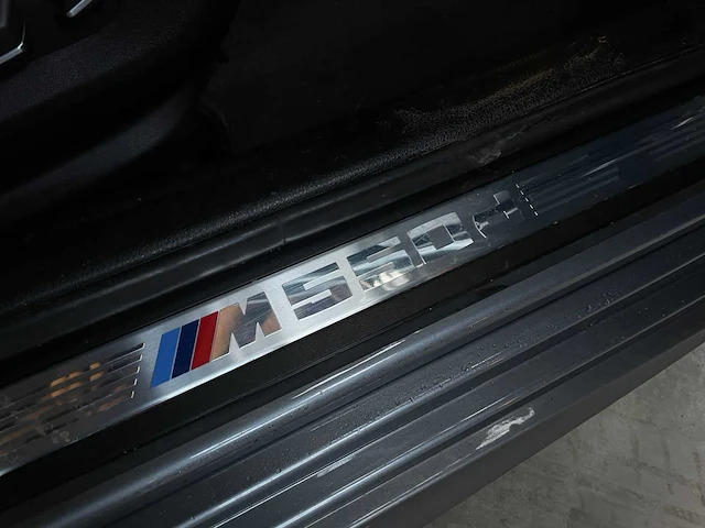 Bmw m550d touring xdrive 381pk 2014 (origineel-nl) 5-serie, 3-xfp-64 - afbeelding 69 van  77