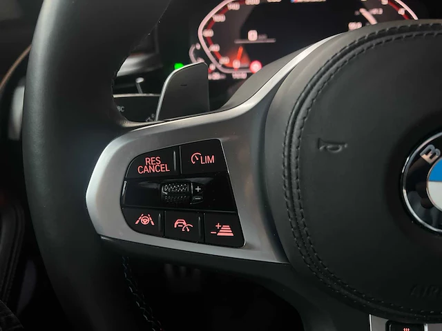 Bmw m550i xdrive high executive (facelift) 530pk 2019 g30 5-serie, h-687-zn - afbeelding 19 van  50
