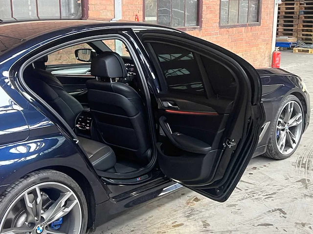 Bmw m550i xdrive high executive (facelift) 530pk 2019 g30 5-serie, h-687-zn - afbeelding 39 van  50