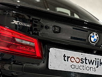 Bmw m550i xdrive high executive g30 462pk 2018 (origineel-nl), rs-253-r - afbeelding 13 van  65