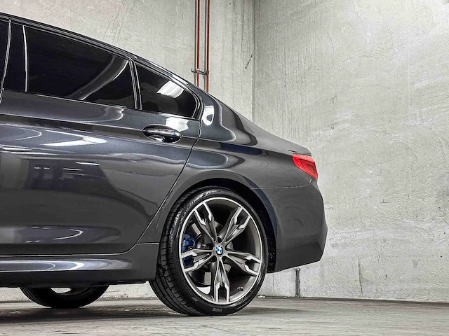 Bmw m550i xdrive high executive m-sport 462pk 2018 5-serie, n-650-kn - afbeelding 24 van  71