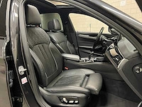 Bmw m550i xdrive high executive m-sport 462pk 2018 5-serie, n-650-kn - afbeelding 64 van  71