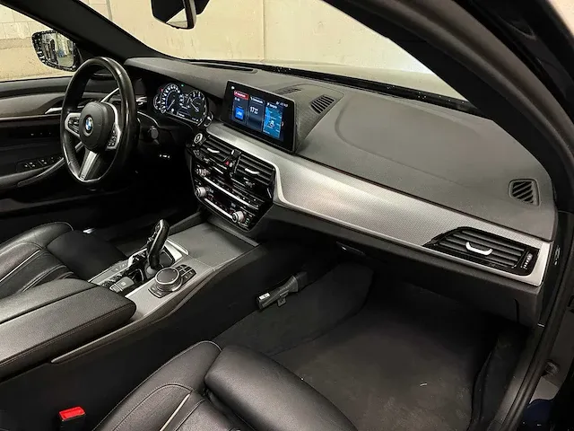 Bmw m550i xdrive m-sport high executive g30 462pk 2018 (origineel-nl) 5-serie, rk-103-v - afbeelding 48 van  59