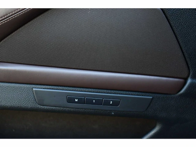 Bmw m550xd touring f10 full option & m-pakket automaat, 7-trp-12 - afbeelding 6 van  15