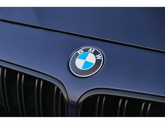 Bmw m6 4.4 v8 biturbo cabriolet, 7963 - afbeelding 3 van  32