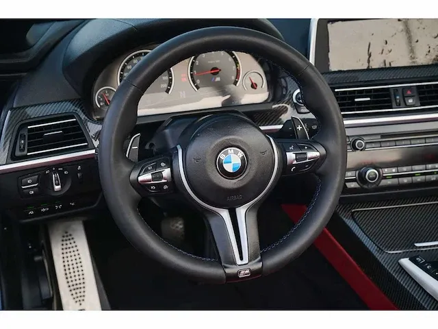 Bmw m6 4.4 v8 biturbo cabriolet, 7963 - afbeelding 13 van  32