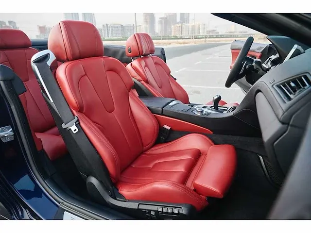 Bmw m6 4.4 v8 biturbo cabriolet, 7963 - afbeelding 16 van  32