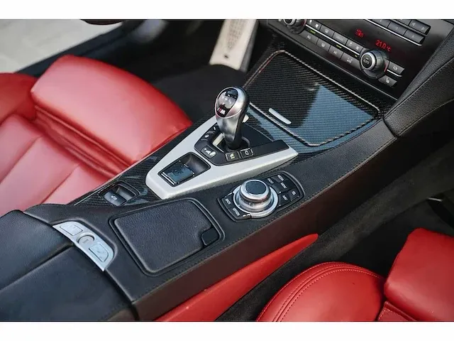 Bmw m6 4.4 v8 biturbo cabriolet, 7963 - afbeelding 21 van  32