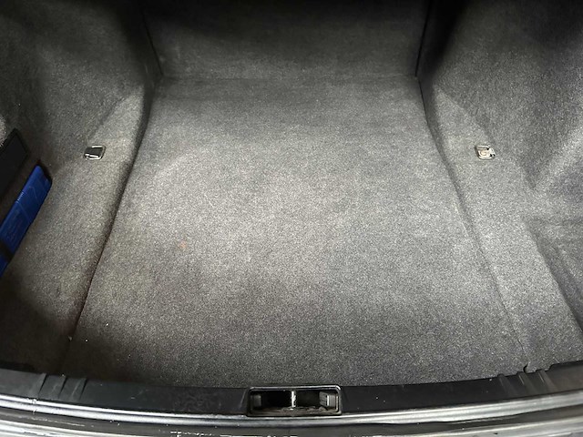 Bmw m6 5.0 v10 e63 507pk 2006 6-serie coupe youngtimer - afbeelding 27 van  39