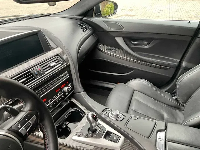 Bmw m6 6-serie gran coupé personenauto - afbeelding 19 van  53