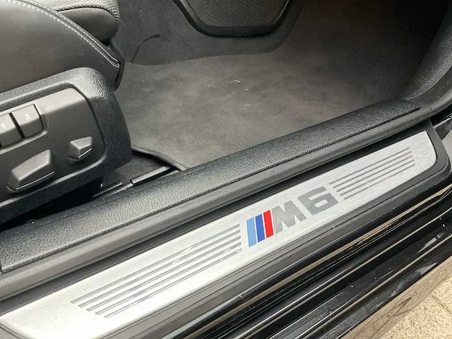 Bmw m6 6-serie gran coupé personenauto - afbeelding 35 van  53