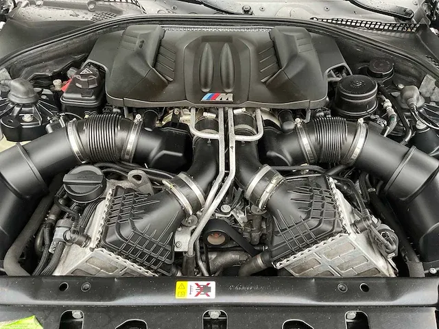 Bmw m6 6-serie gran coupé personenauto - afbeelding 40 van  53
