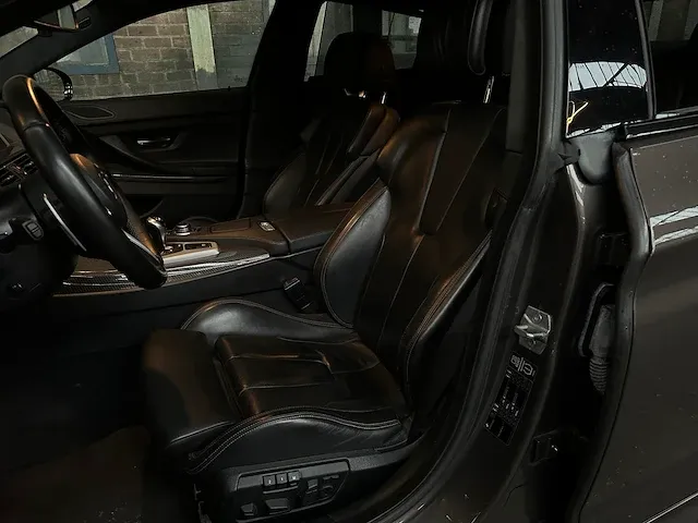 Bmw m6 gran coupé 4.4 v8 560pk 2013 f06, 9-kld-90 - afbeelding 48 van  63