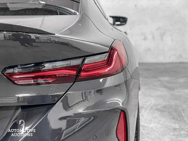 Bmw m8 competition gran coupé 625pk -carbon- 2023 orig-nl, s-676-pg - afbeelding 11 van  62