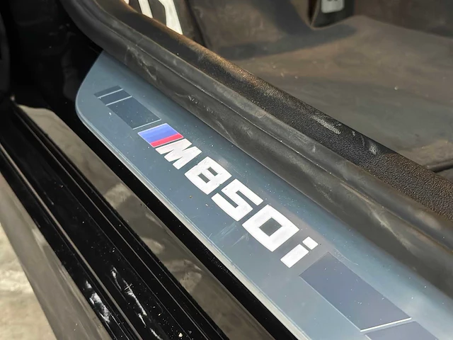 Bmw m850i gran coupé 4.4 v8 xdrive high executive 532pk 2021 8-serie, p-594-lk - afbeelding 36 van  57