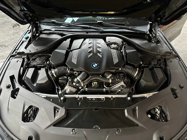 Bmw m850i gran coupé 4.4 v8 xdrive high executive 532pk 2021 8-serie, p-594-lk - afbeelding 51 van  57