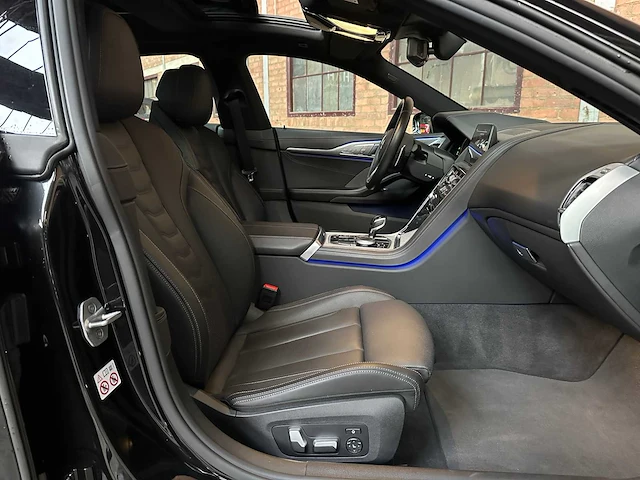 Bmw m850i gran coupé 4.4 v8 xdrive high executive 532pk 2021 8-serie, p-594-lk - afbeelding 47 van  57