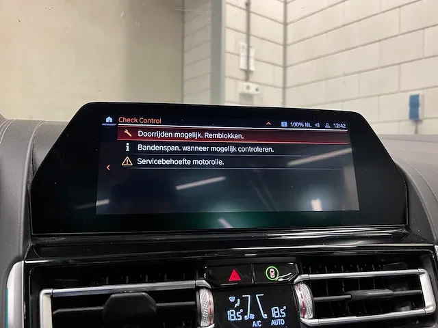Bmw m850i xdrive 4.4 v8 high executive g14530pk 2019 -orig. nl- cabriolet 8-serie, zb-634-s - afbeelding 50 van  83