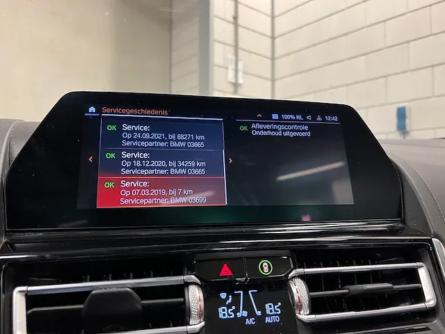 Bmw m850i xdrive 4.4 v8 high executive g14530pk 2019 -orig. nl- cabriolet 8-serie, zb-634-s - afbeelding 53 van  83