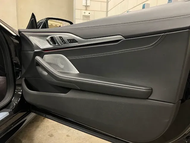 Bmw m850i xdrive 4.4 v8 high executive g14530pk 2019 -orig. nl- cabriolet 8-serie, zb-634-s - afbeelding 72 van  83