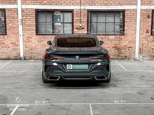 Bmw m850i xdrive high executive m-performance 4.4 v8 8-serie 530pk 2020 orig-nl, h-406-dg - afbeelding 20 van  76