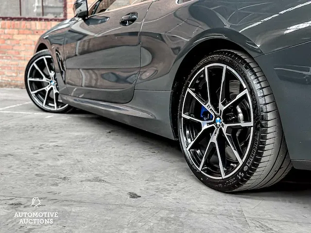 Bmw m850i xdrive high executive m-performance 4.4 v8 8-serie 530pk 2020 orig-nl, h-406-dg - afbeelding 26 van  76