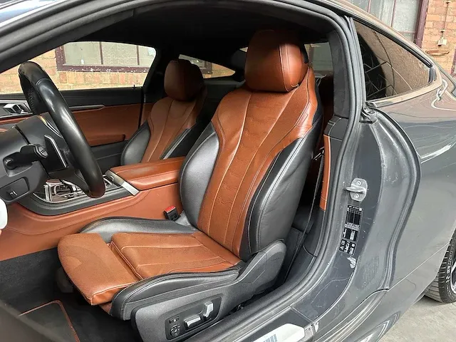 Bmw m850i xdrive high executive m-performance 4.4 v8 8-serie 530pk 2020 orig-nl, h-406-dg - afbeelding 57 van  76