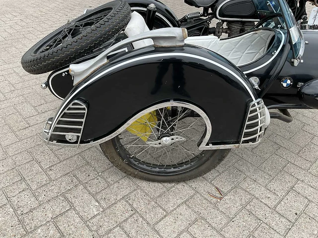 Bmw r27 motorfiets met zijspan - afbeelding 15 van  19