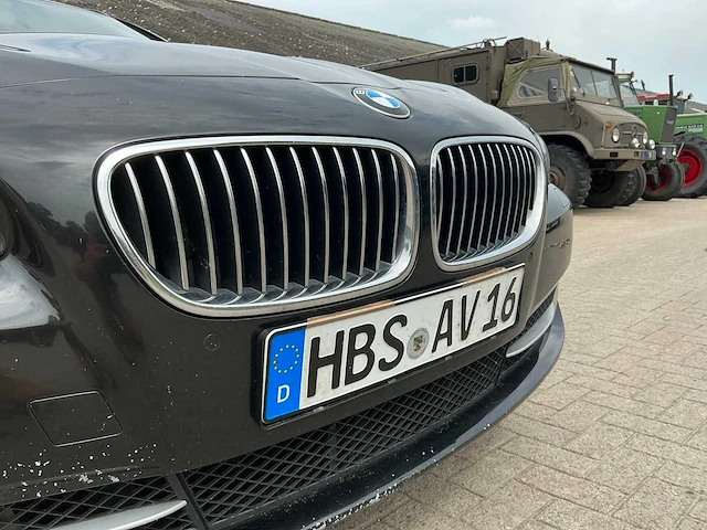 Bmw stationwagen personenauto - afbeelding 2 van  39
