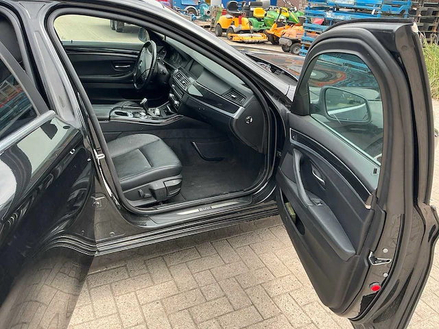 Bmw stationwagen personenauto - afbeelding 6 van  39
