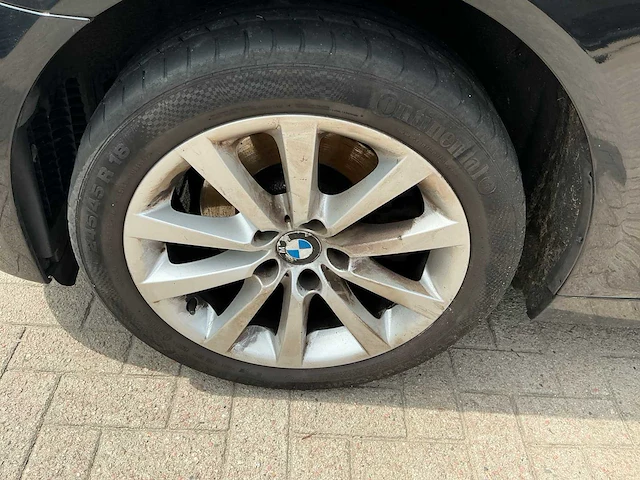 Bmw stationwagen personenauto - afbeelding 26 van  39